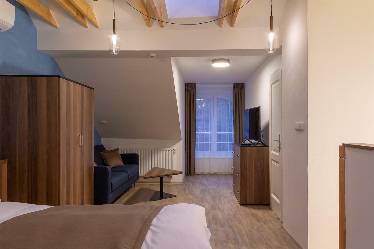 Hnizdo Apartment Микулов Екстериор снимка